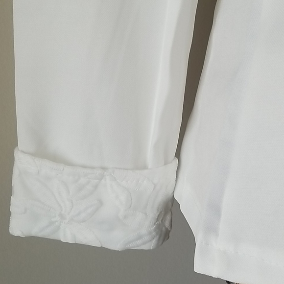 Beautifully Detailed Jacket - Picture 2 of 4